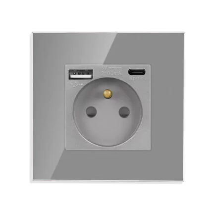 Revolo Touch elektrická zásuvka FR s USB A+C / 20W Fast charging – Stříbrná